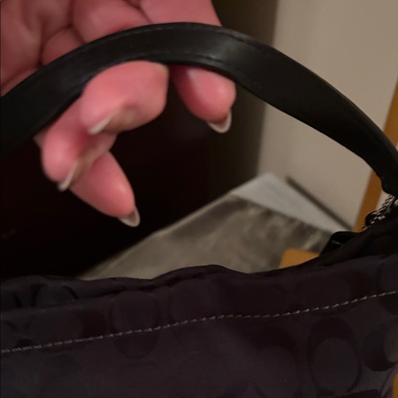 Coach VintageElegant Black mini hobo Women's crossbody Bag - Picture 7 of 13